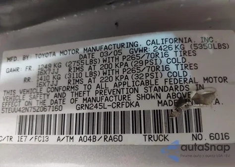 2005 Toyota Tacoma Base V6 z USA, uszkodzony, nr VIN 5TEUU42N75Z067160